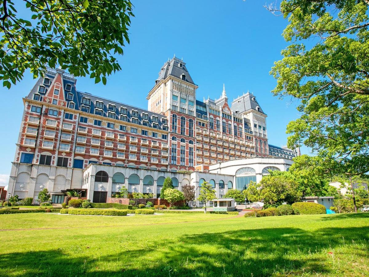 Hotel Okura Jr Huis Ten Bosch Sasebo Dış mekan fotoğraf The hotel in 2015